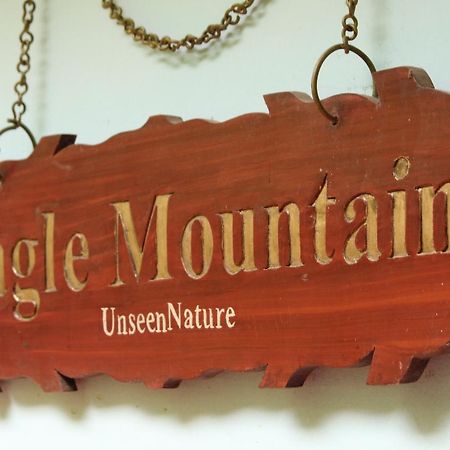 Eagle Mountain Munnar Bed & Breakfast Bagian luar foto